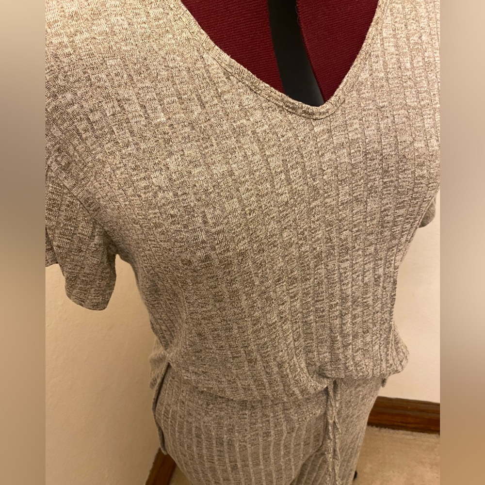 Shein lounge set. Size L, ribbed soft fabric, short sleeve top,  stretch pant